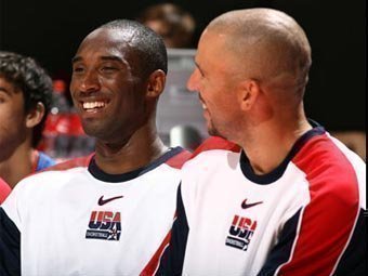 Лидеры сборной США Коби Брайант (слева) и Джейсон Кидд. Фото с сайта usabasketball.com